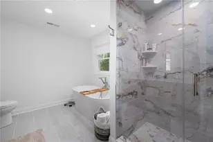 73 Lantern Hl Dr, Cranston, RI 02921 - Photo 22