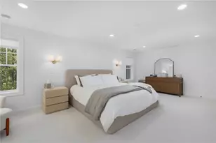 73 Lantern Hl Dr, Cranston, RI 02921 - Photo 20