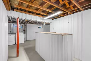 111 Canna St, Warwick, RI 02888 - Photo 24