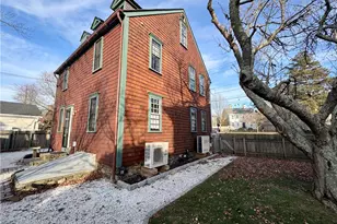 9 Thames St, Newport, RI 02840 - Photo 4