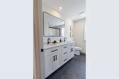 299 Jastram Street, Providence, RI 02908 - Photo 22