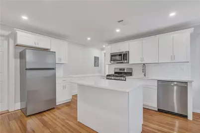 382 Orms Street #3, Providence, RI 02908 - Photo 2