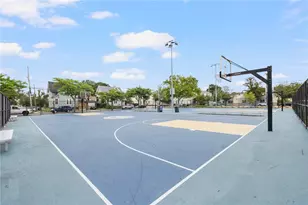 66 Jefferson Ave, Pawtucket, RI 02860 - Photo 10