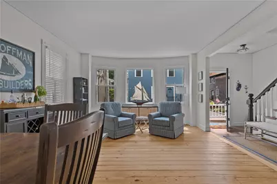 65 Kingston Avenue, Newport, RI 02840 - Photo 4