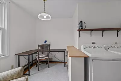 65 Kingston Avenue, Newport, RI 02840 - Photo 12