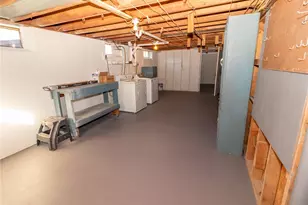 105 Hornet Rd, North Kingstown, RI 02852 - Photo 38