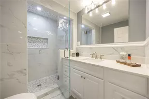 619 Armistice Blvd, Pawtucket, RI 02861 - Photo 10