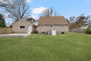 374 Crandall Rd, Tiverton, RI 02878 - Photo 26