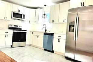 255 Ohio Ave, Providence, RI 02905 - Photo 6