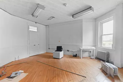 33 Summer Street, Pawtucket, RI 02860 - Photo 6