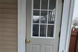 20 Pendleton St, Cranston, RI 02920 - Photo 2