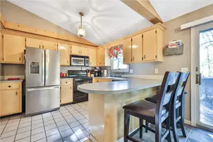 634 Buck Hill Rd, Burrillville, RI 02859 - Photo 18