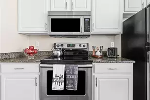 1000 Providence Pl, Providence, RI 02903 - Photo 10