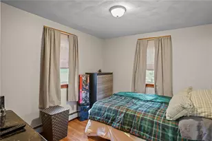 73 Trenton St, Providence, RI 02906 - Photo 8