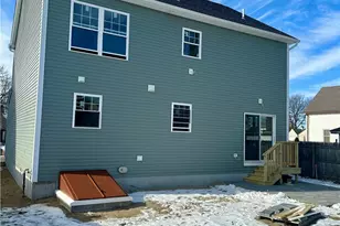 10 Dale Ave, Cranston, RI 02910 - Photo 2