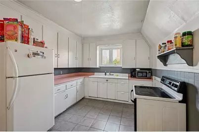 436 S Main Street, Woonsocket, RI 02895 - Photo 6