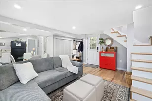 267 Green End Ave, Middletown, RI 02842 - Photo 2