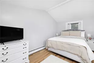 267 Green End Ave, Middletown, RI 02842 - Photo 10