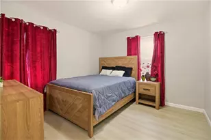 272 Sayles St, Providence, RI 02905 - Photo 16