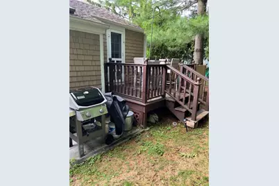 381 Third Beach Road, Middletown, RI 02842 - Photo 14