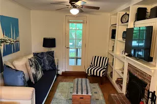 381 3rd Beach Rd, Middletown, RI 02842 - Photo 2