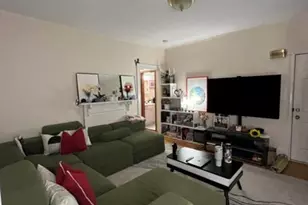 438 Wickenden St, Providence, RI 02903 - Photo 2
