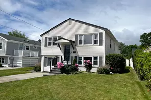 83 Eustis Ave, Newport, RI 02840 - Photo 1