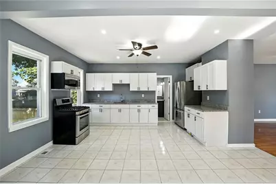 32 Carver Street, Pawtucket, RI 02860 - Photo 6