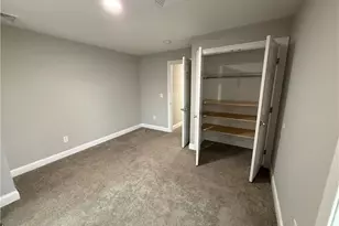 25 Denison St, Providence, RI 02904 - Photo 18