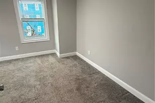 25 Denison St, Providence, RI 02904 - Photo 14