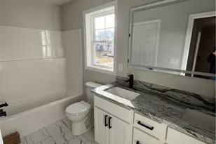 27 Baker St, Johnston, RI 02919 - Photo 6