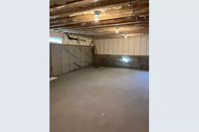 27 Baker Street, Johnston, RI 02919 - Photo 8