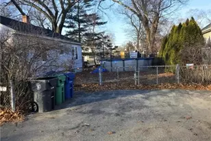 75 Northup St, Warwick, RI 02889 - Photo 26