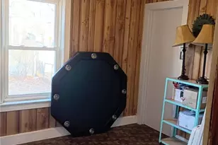 75 Northup St, Warwick, RI 02889 - Photo 12