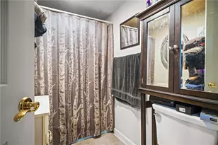 231 Providence St, West Warwick, RI 02893 - Photo 18