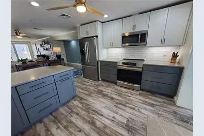 31 Coddington #27, Newport, RI 02840 - Photo 20