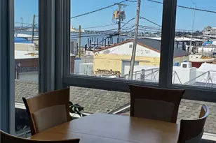 31 Coddington, Newport, RI 02840 - Photo 16