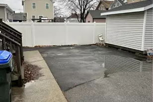 25 Denison St, Providence, RI 02904 - Photo 12