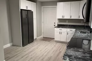 25 Denison St, Providence, RI 02904 - Photo 4