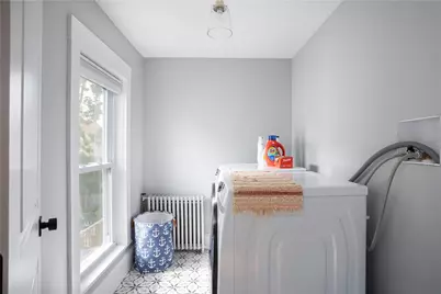 30 East Bowery Street, Newport, RI 02840 - Photo 10