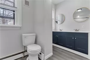 52 Bellevue Ave, Woonsocket, RI 02895 - Photo 16