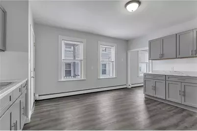 52 Bellevue Avenue #1, Woonsocket, RI 02895 - Photo 4