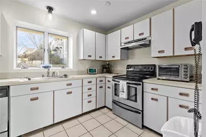 157 Harrison Avenue #15, Newport, RI 02840 - Photo 12