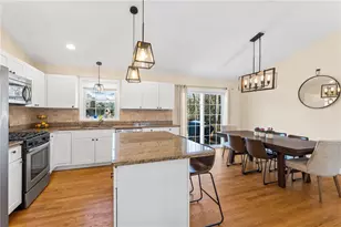 2 Leigh Ln, East Providence, RI 02915 - Photo 6