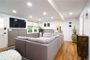 821 Post Rd, Warwick, RI 02888 - Photo 22