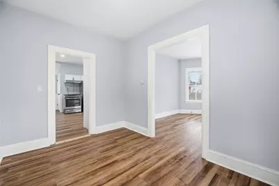 40 Youngs Avenue, West Warwick, RI 02893 - Photo 16