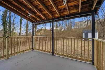 40 Youngs Avenue, West Warwick, RI 02893 - Photo 24