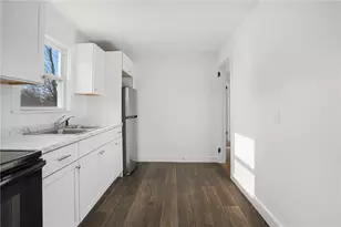 64 Martens Rd, Portsmouth, RI 02871 - Photo 8