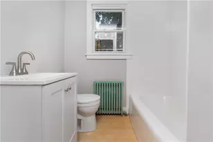 64 Martens Rd, Portsmouth, RI 02871 - Photo 14