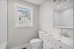 155 Burnside St, Providence, RI 02905 - Photo 18